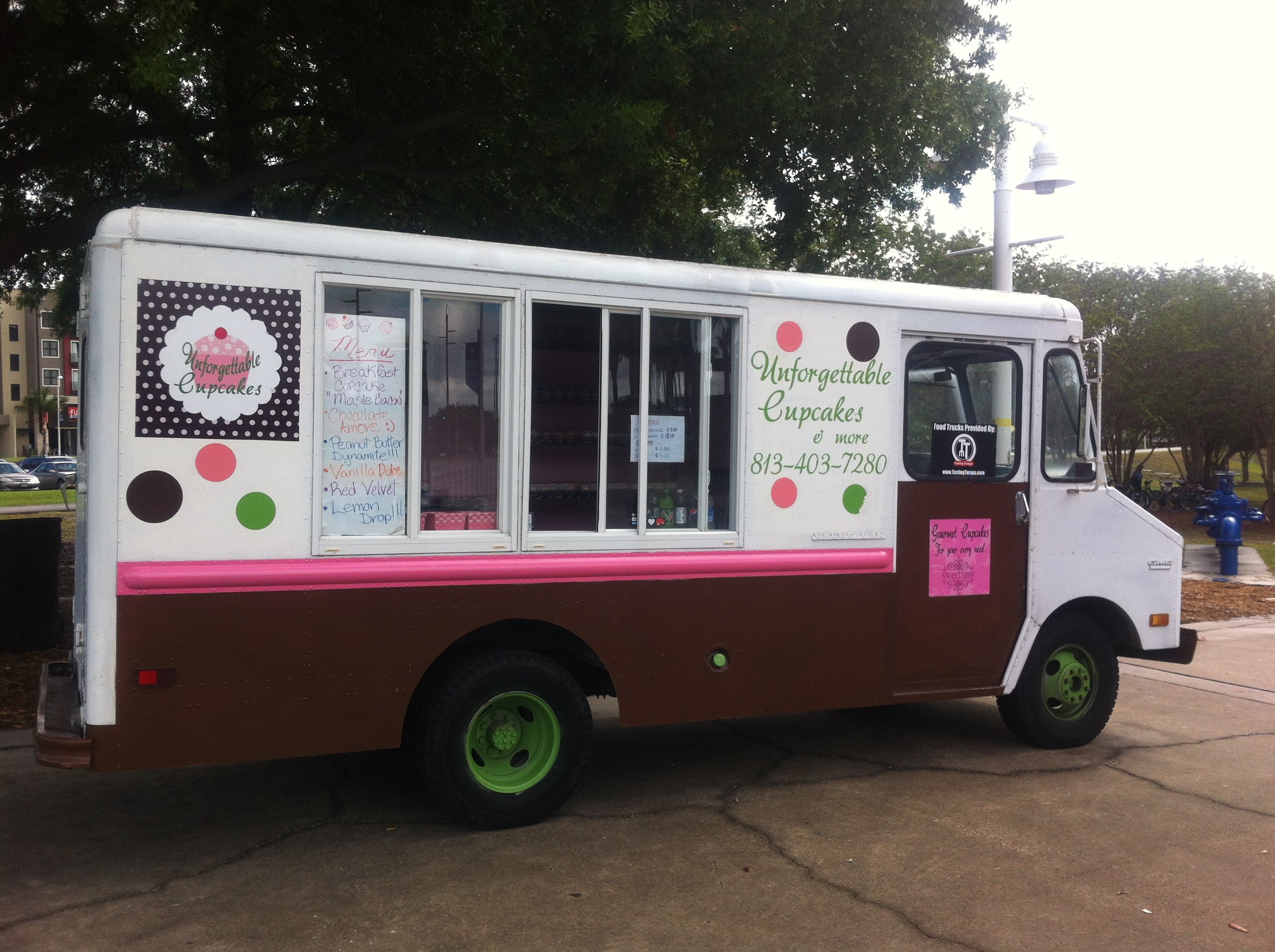 Unforgettable Cupcakes Food Truck For Sale