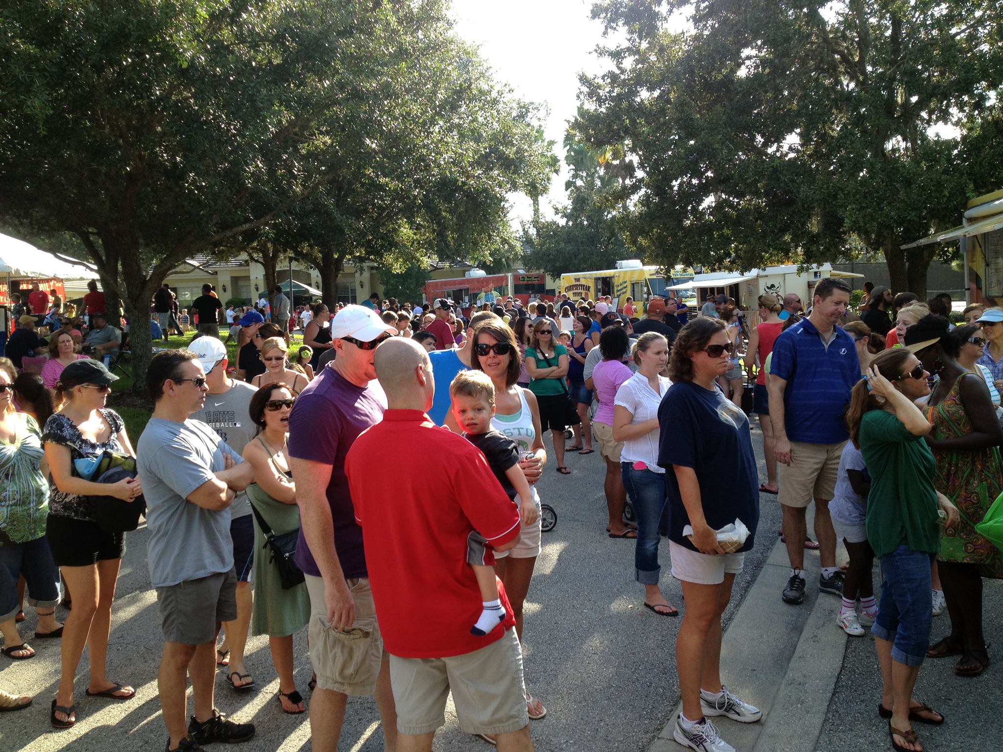 Lithia Food Truck Service - Food Truck Catering - Food Truck Rally - Food Trucks Lithia Food Trucks