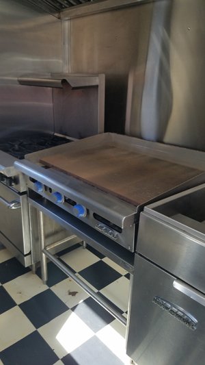 Griddle on Used Food Truck for Sale in Tampa, Florida Griddle in Food Truck
