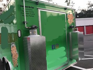 Back of Green Donut Trailer for Sale in Tampa, Florida Back of Green Donut Trailer for Sale