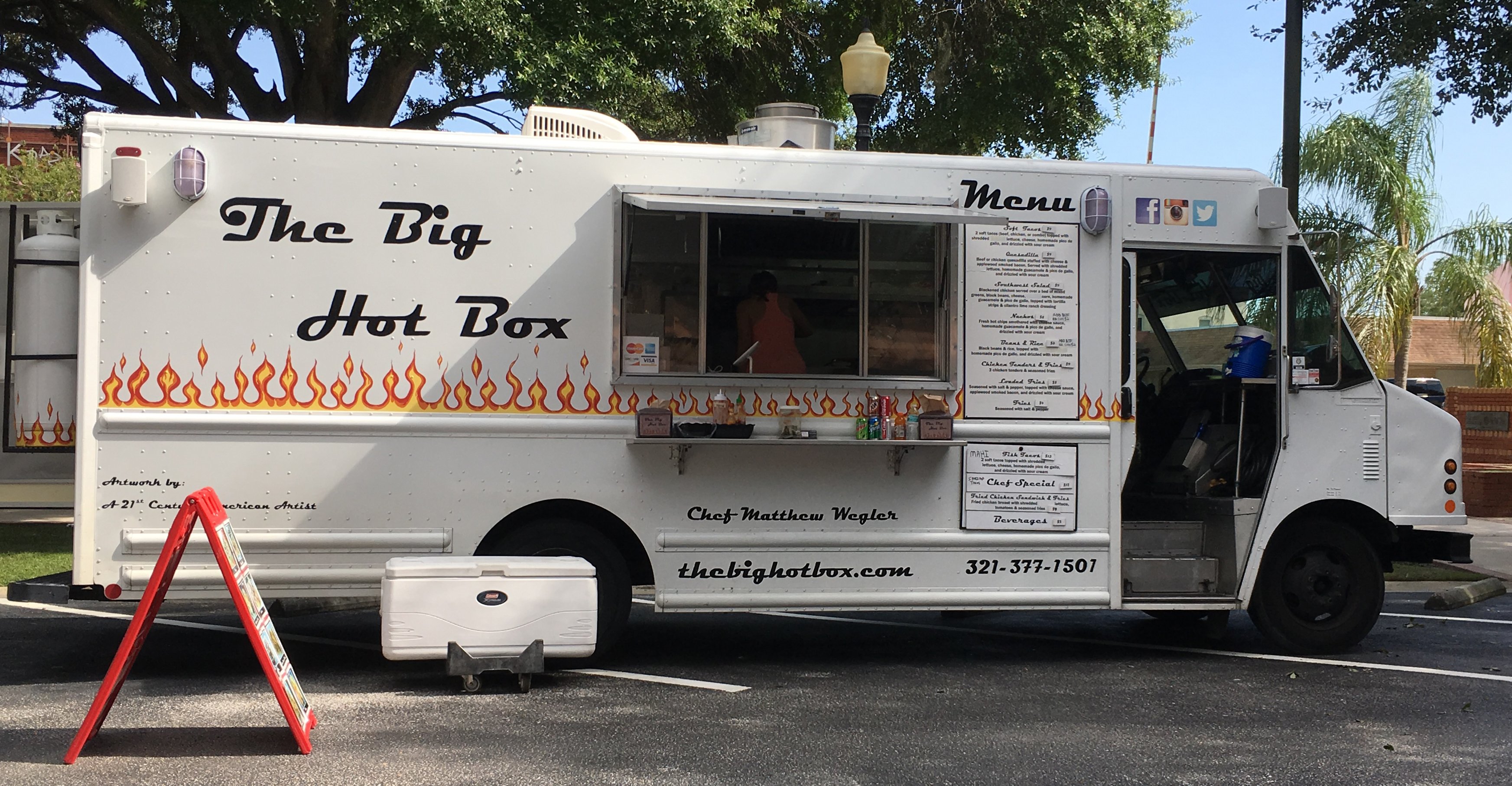 The Big Hot Box Food Truck - Tampa Bay Food Trucks