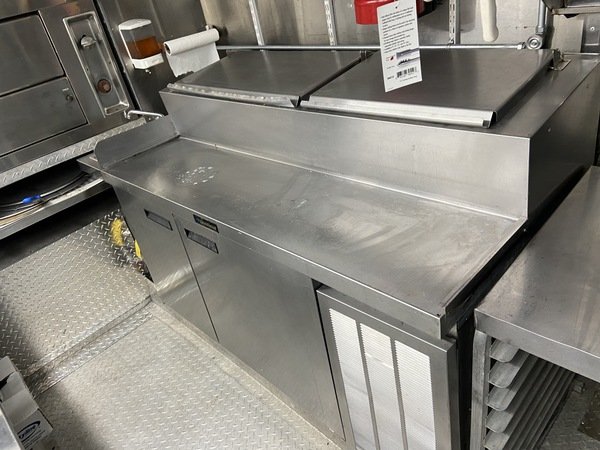 Pizza Prep in Used Pizza Truck For Sale Pizza Prep in Pizza Food truck for sale