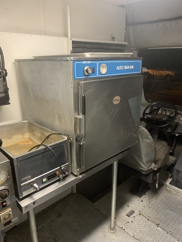 BBQ Food Truck For Sale in Tampa BBQ Food Truck For Sale