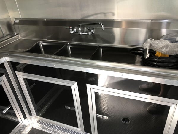 3 comps sink 3 comp sink in food trailer