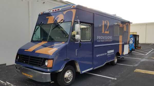 California Style Food Truck California Style Food Truck